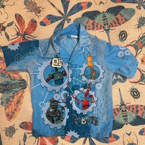 AOP vintage Button up from the movie Robots. Size 6 - Picture 1 of 5
